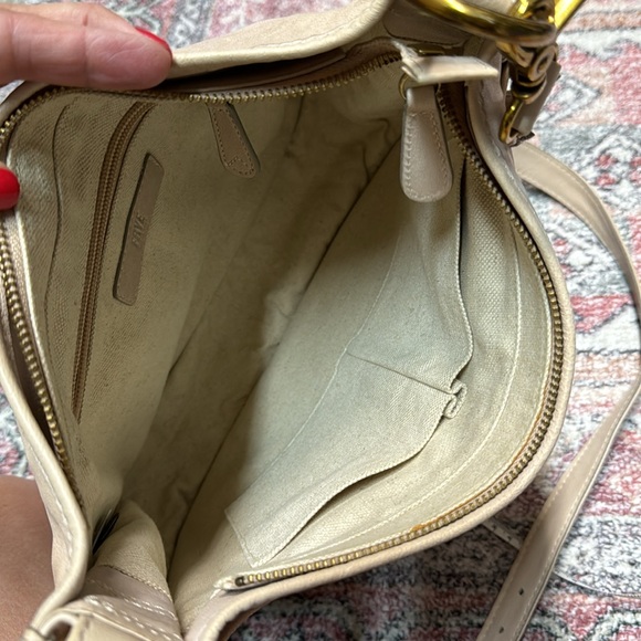 Frye EUC LEATHER purse - Picture 3 of 8